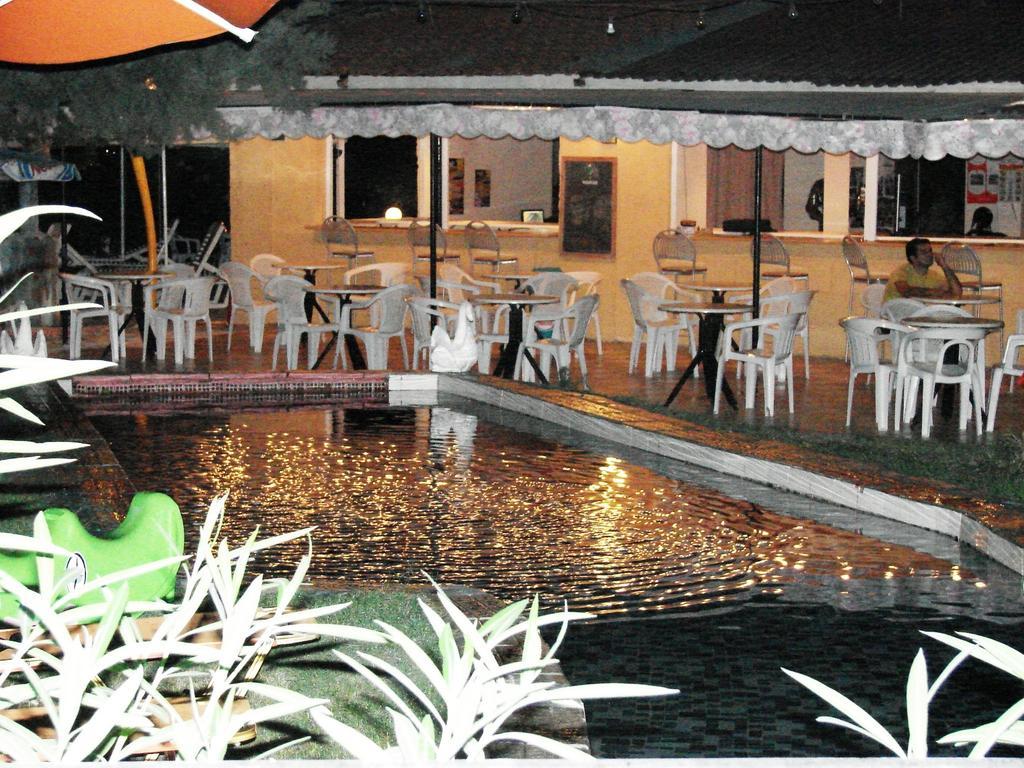 Aparthotel Gnest 2*